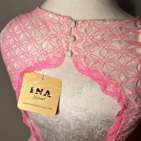 NWT neon pink & white eyelet open back INA dress size small - Picture 4 of 5